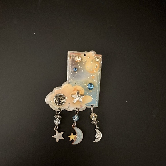 NWOT DESIGNS FRIM THE DEEP BROOCH - Picture 1 of 3